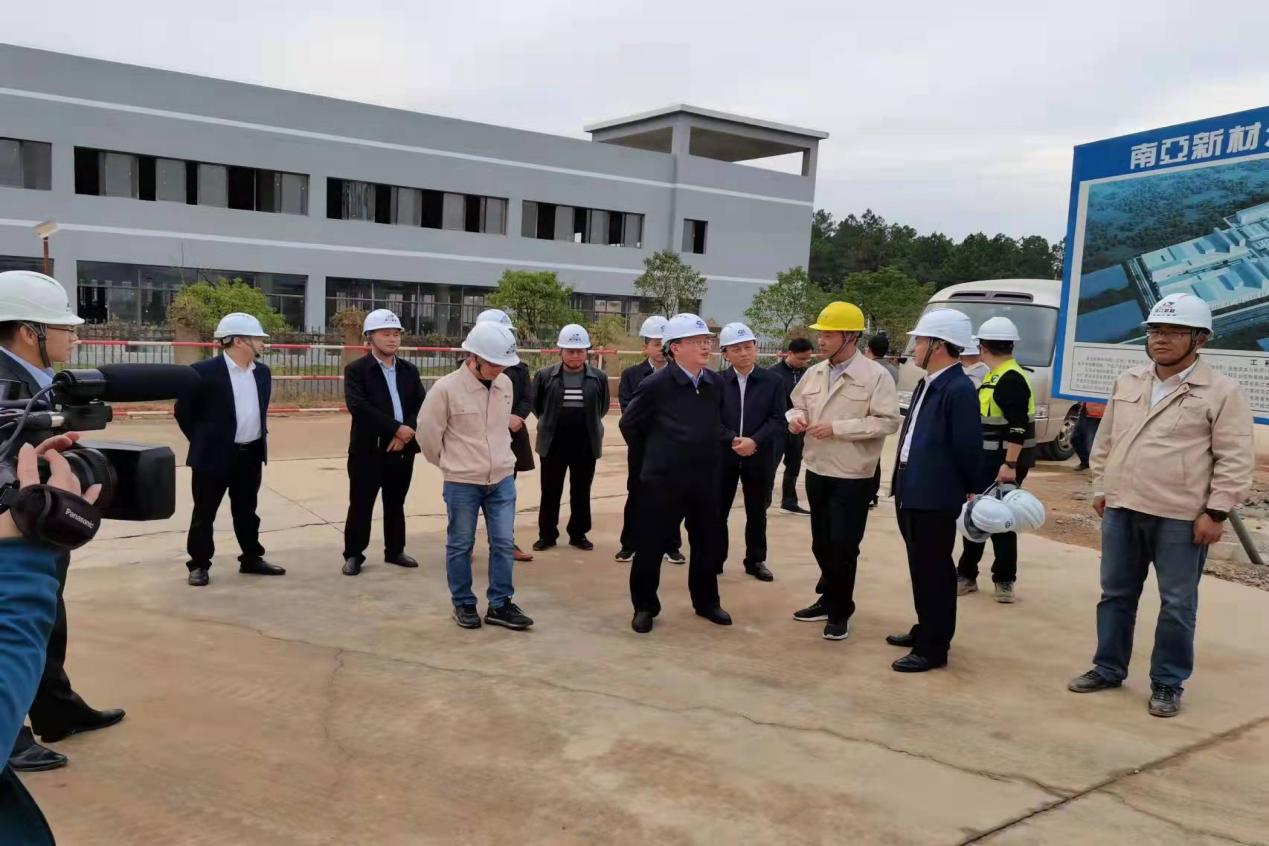 江西省吉安市委常委、副市長漆海云一行 來我司江西子公司實地巡察(圖2) 江西省吉安市委常委、副市長漆海云一行 來我司江西子公司實地巡察(圖2)